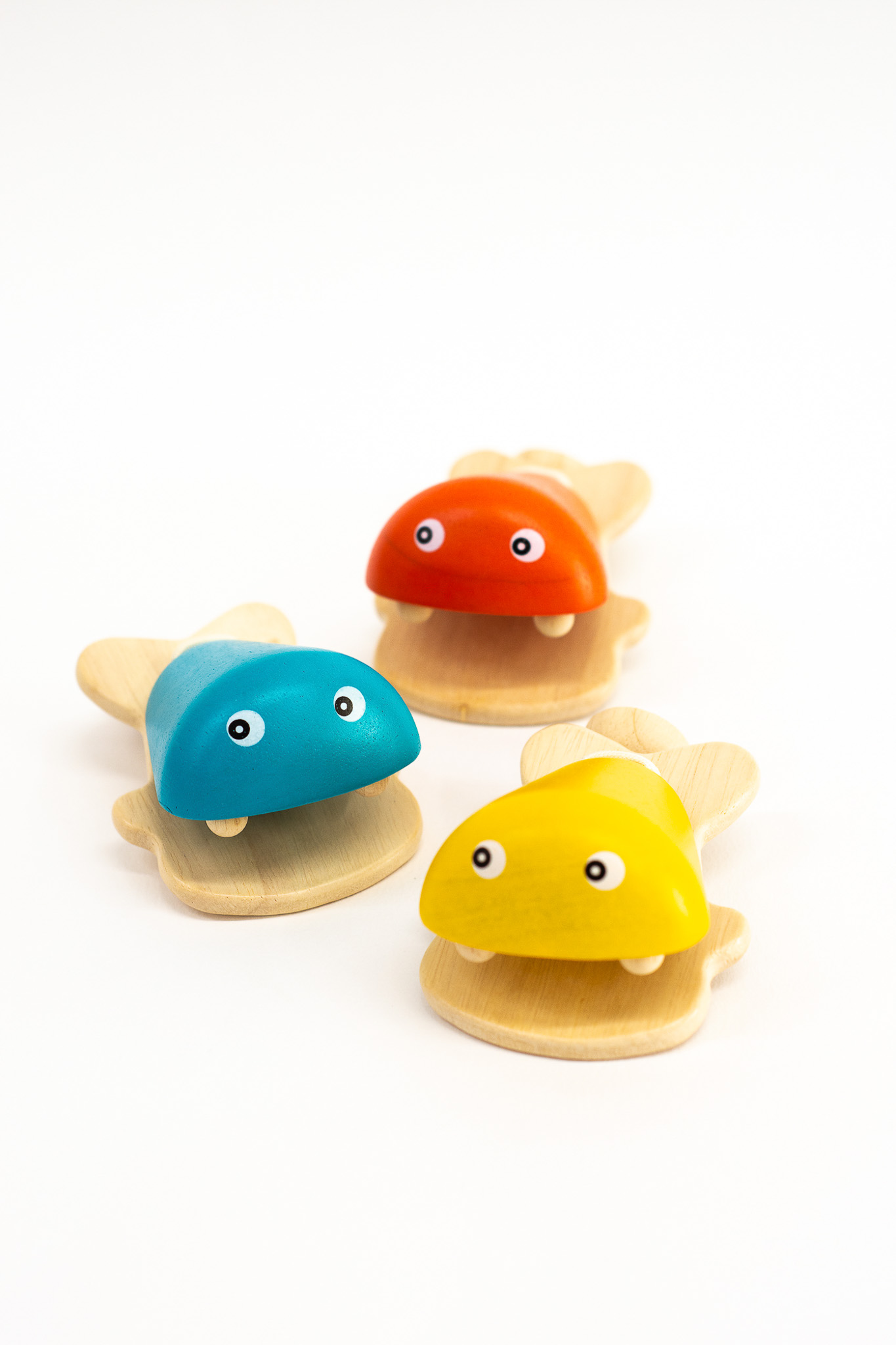 παιδικα παιχνιδια ψαράκια καστανιέτες